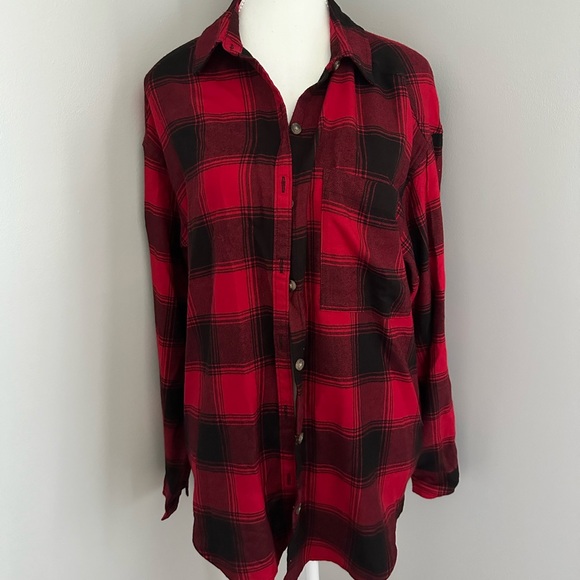 Hollister Oversized Flannel Shirt - Picture 1 of 4